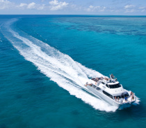 Ocean Freedom Cruising to Upolu Cay Reef 