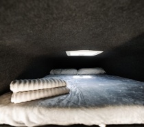 Interior view of top bed of Maxie 4