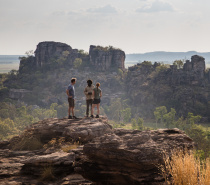 kakadu tour guide