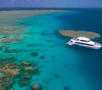 Silversonic Great Barrier Reef Tour from Port Douglas