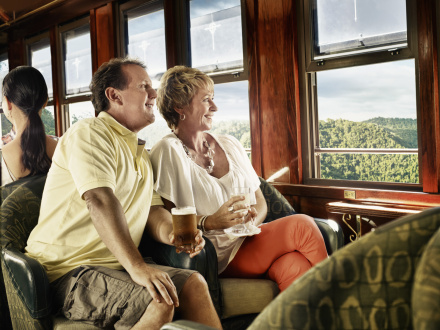 train tour qld