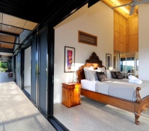 The Cassowary ~ Master Suite 3