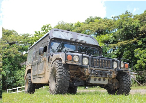 4WD and Hummer Half Day Tour