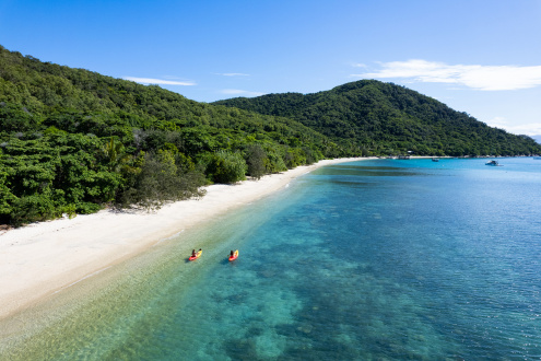 2 people kayaking along the fringing reef at Fitzroy Island