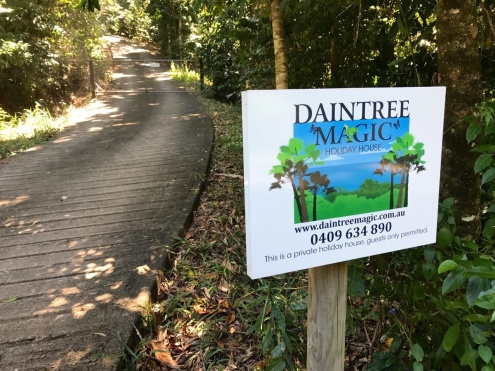 How to get to  DAINTREE MAGIC HOLIDAY HOUSE