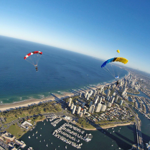 skydiving tour surfers paradise