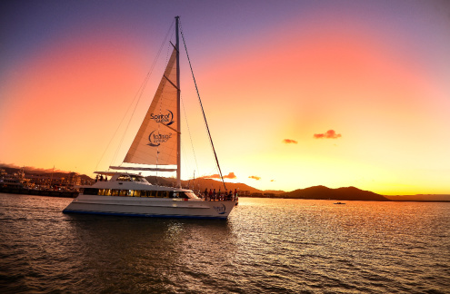 Cairns City Sights & Dinner Cruise Package