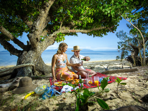 Lunch Options on Green Island