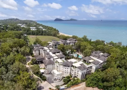 Palm Cove Accommodation