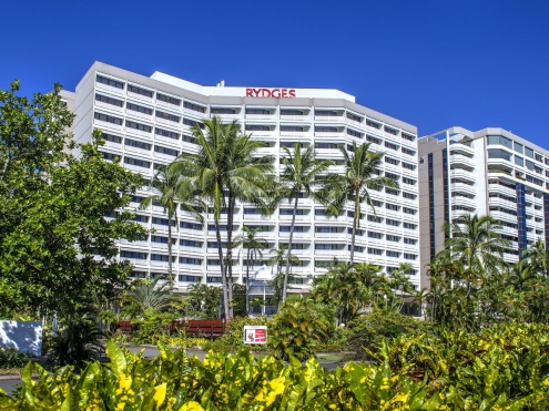 Rydges Esplanade Resort Cairns